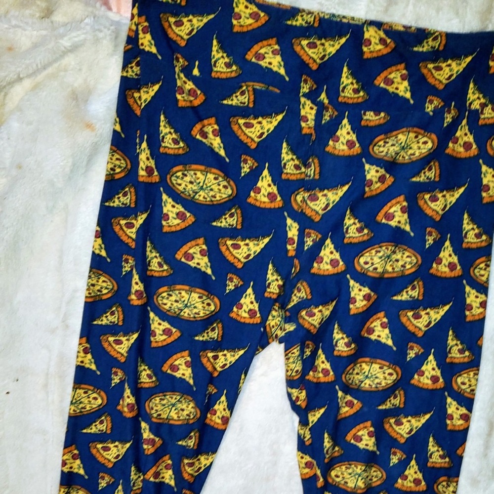 Lularoe pizza leggings TC